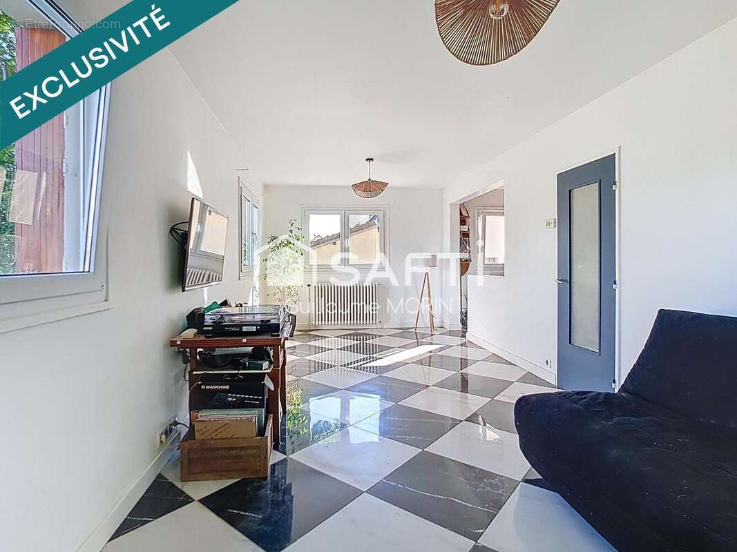 Photo 4 - Maison à GRETZ-ARMAINVILLIERS