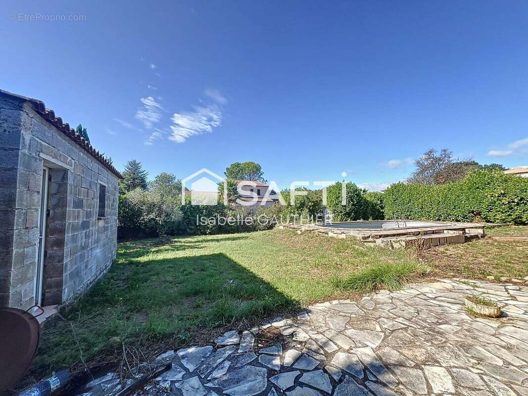 Photo 2 - Terrain à SUSSARGUES