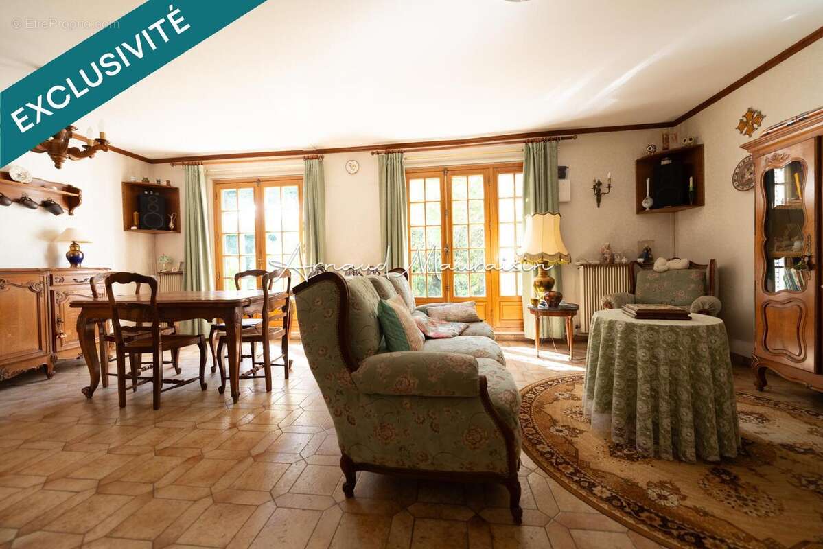 Photo 2 - Maison à ORRY-LA-VILLE