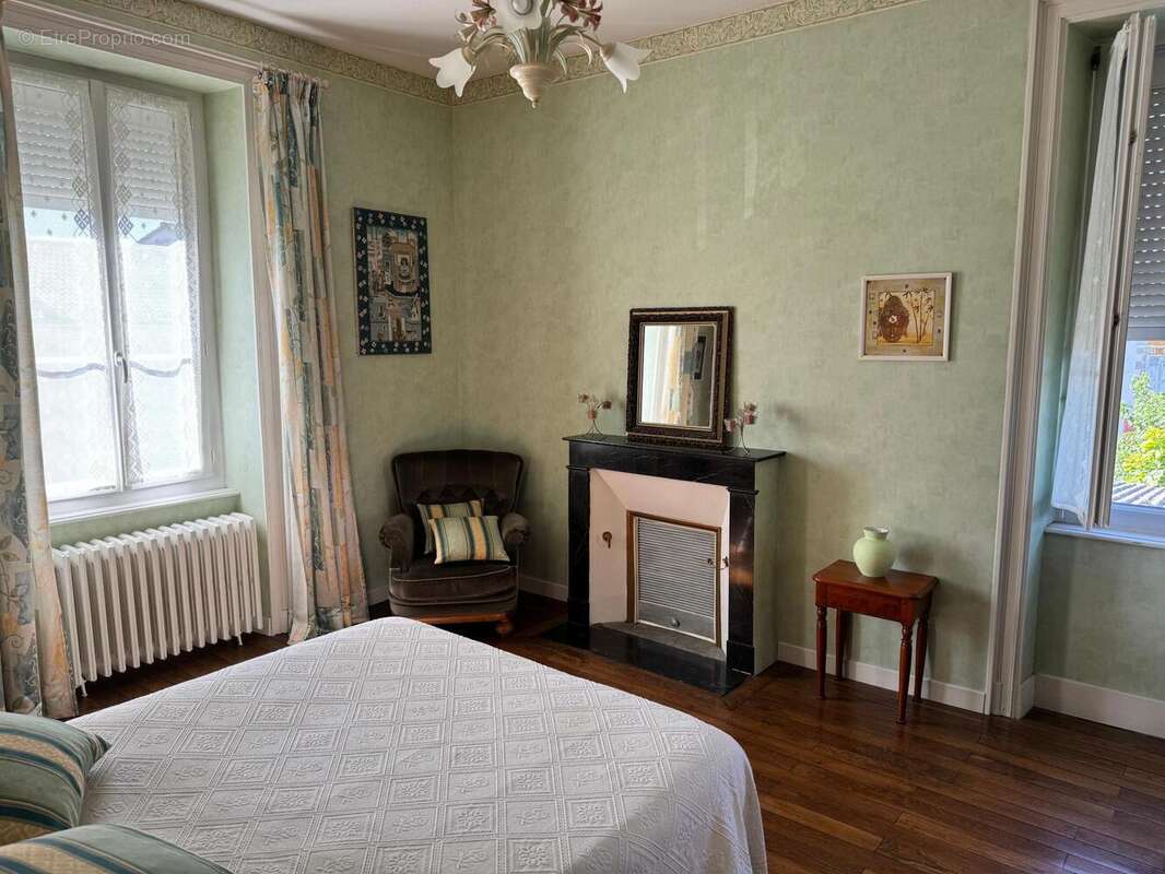 Photo 9 - Maison à ORADOUR-SUR-VAYRES