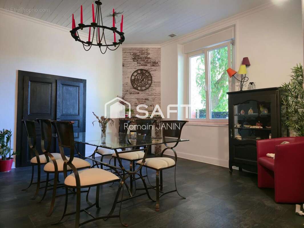 Photo 2 - Maison à VERDUN