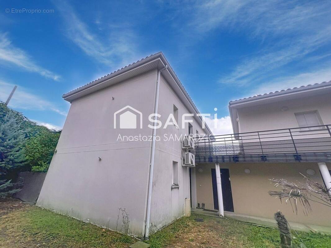 Photo 1 - Appartement à AUCAMVILLE