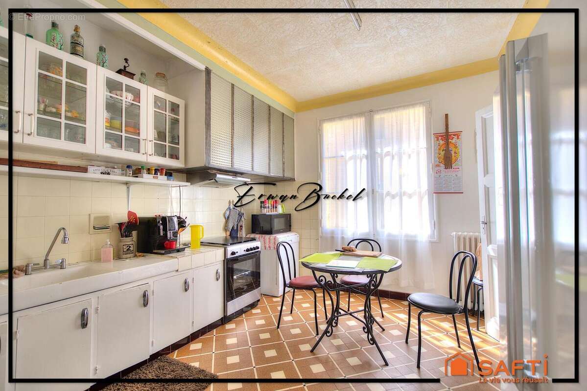 Photo 5 - Maison à SAINT-CHRISTOLY-DE-BLAYE