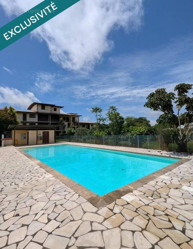 Photo 1 - Appartement à REMIRE-MONTJOLY