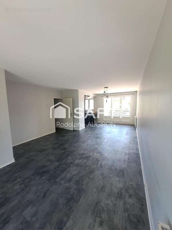 Photo 3 - Maison à SAINT-GERVAIS-LA-FORET