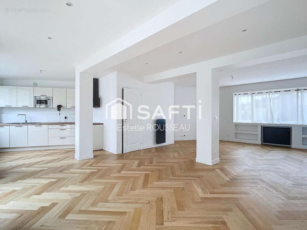 Photo 3 - Maison à SAINT-MAUR-DES-FOSSES