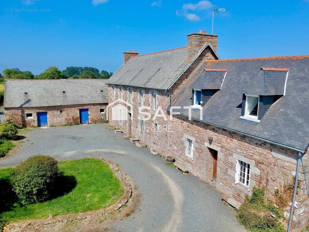 Photo 1 - Maison à LEZARDRIEUX