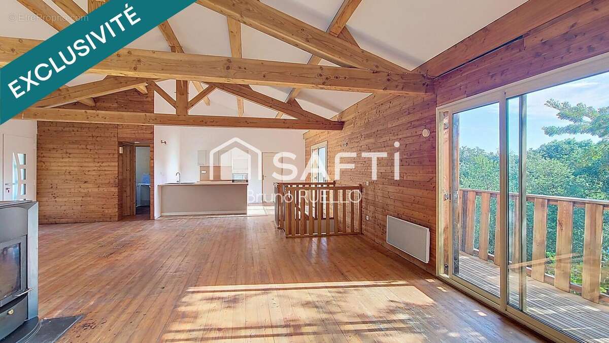 Photo 2 - Maison à MONTESQUIEU-DES-ALBERES