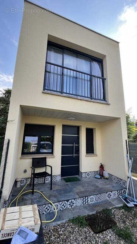 Maison à MONTIGNY-LES-CORMEILLES