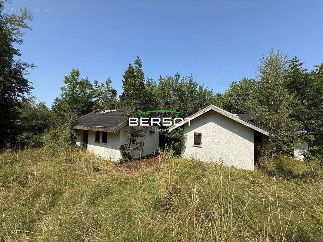 Maison à THOLLON-LES-MEMISES