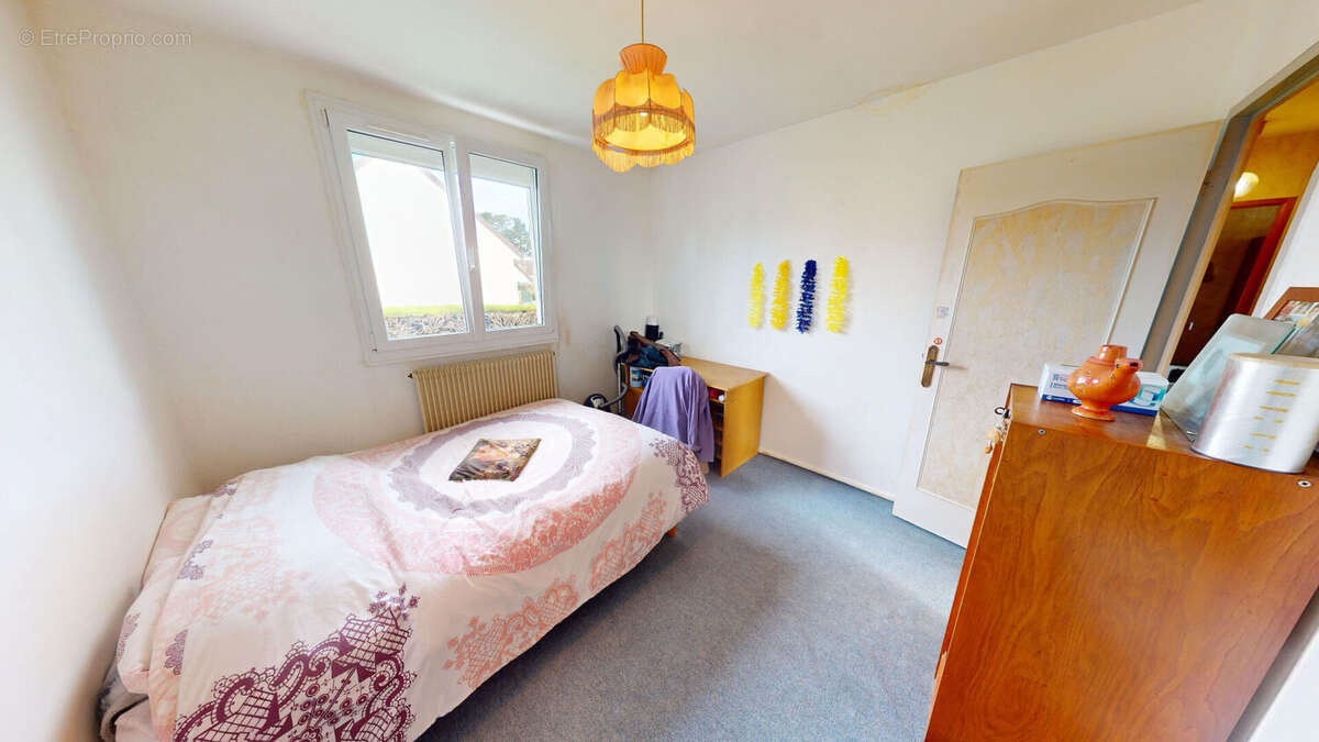 Maison à COLLEVILLE-MONTGOMERY