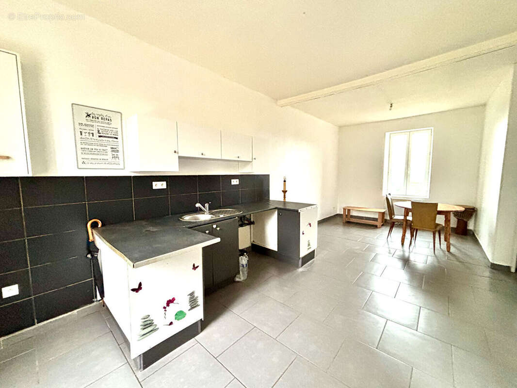 Maison à SAINT-ELOY-LES-MINES