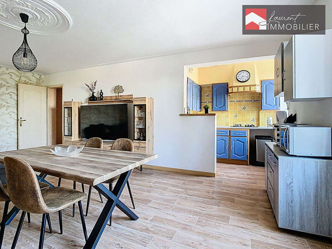 Maison à MONTBELLET