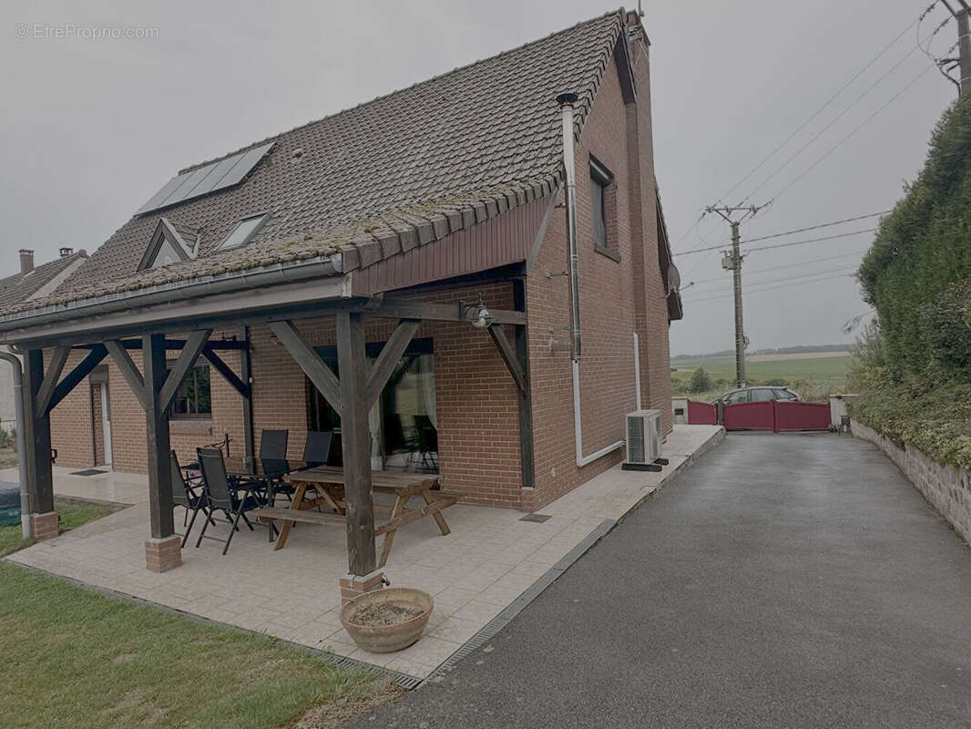 Maison à SEBONCOURT