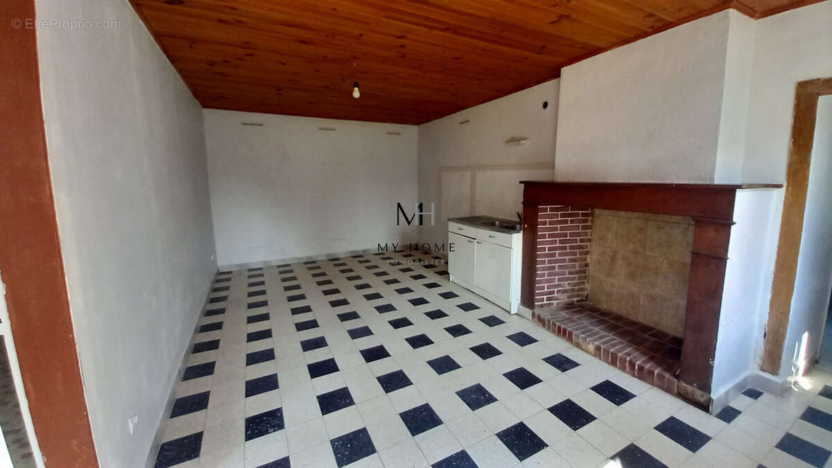 Maison à LA POTERIE-AU-PERCHE