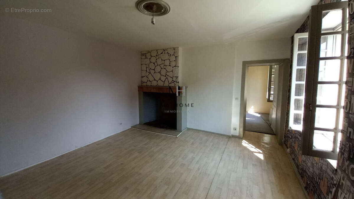 Maison à LA POTERIE-AU-PERCHE