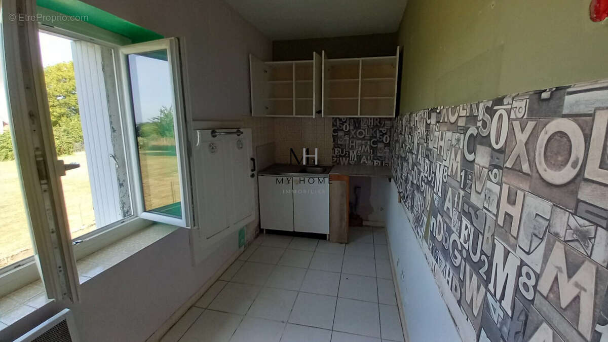 Maison à LA POTERIE-AU-PERCHE