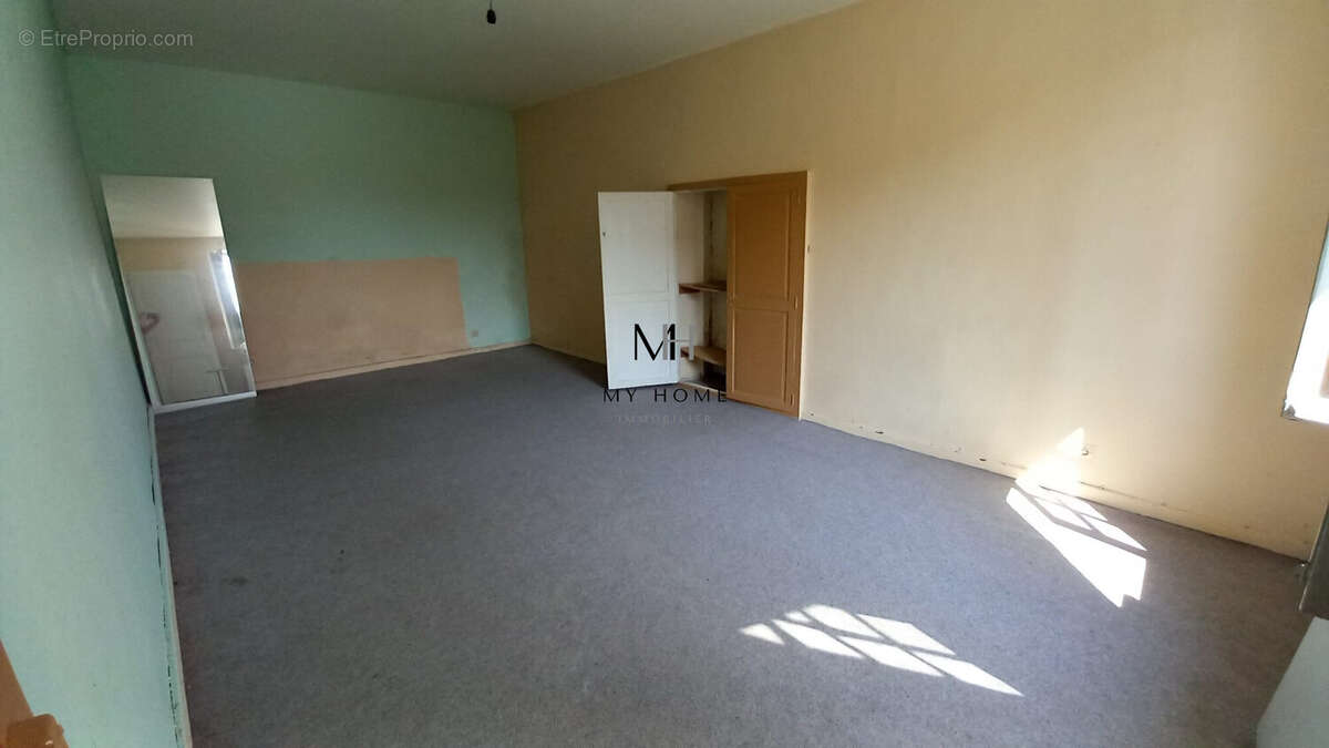 Maison à LA POTERIE-AU-PERCHE