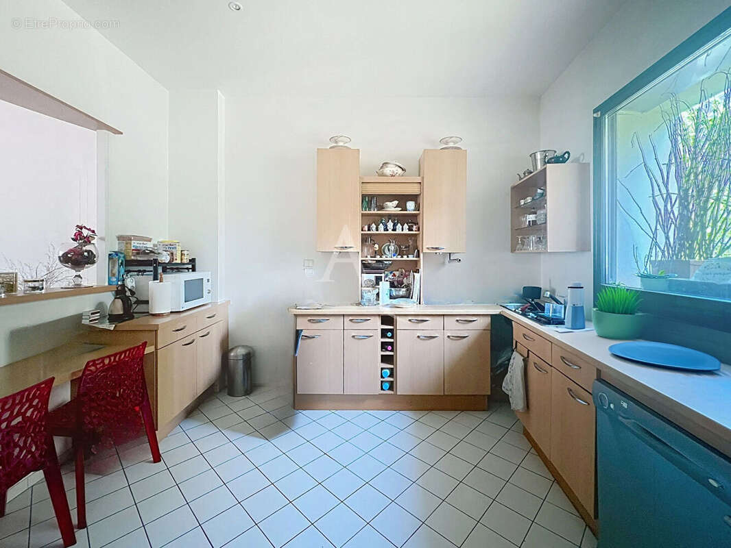 Appartement à SURESNES