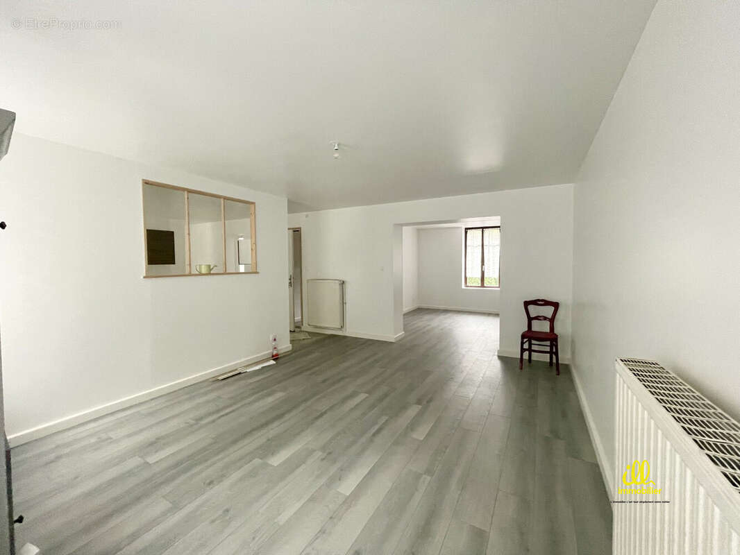 Appartement à NOUZONVILLE