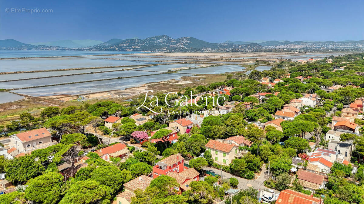 Appartement à HYERES