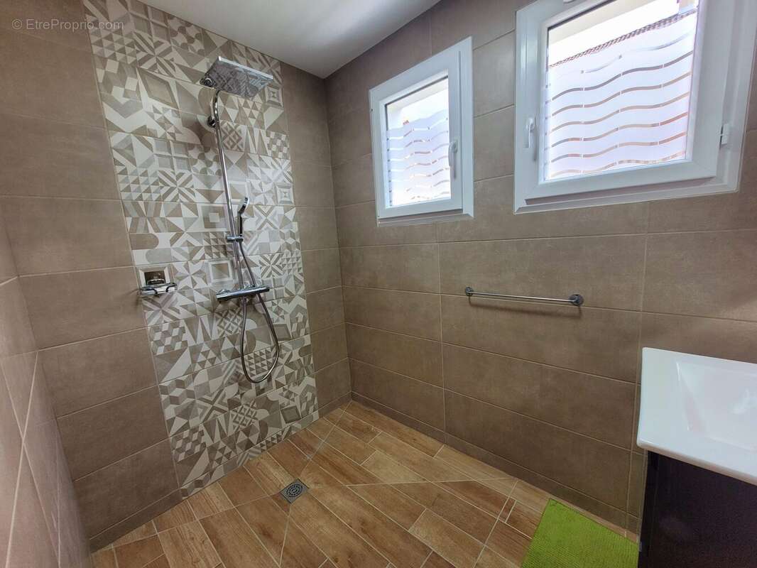 Maison à SAINT-MICHEL-DE-MAURIENNE