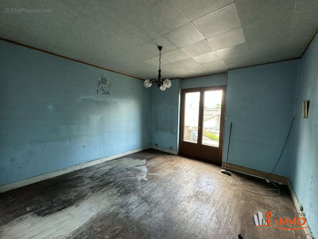 Maison à PONT-D&#039;AIN