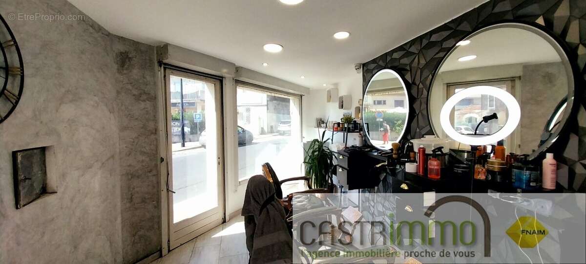 Commerce à CASTRIES