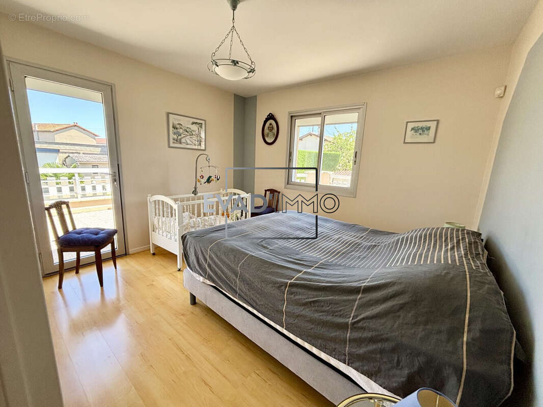 Maison à SAINT-GALMIER