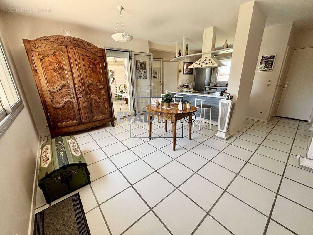 Maison à SAINT-GALMIER