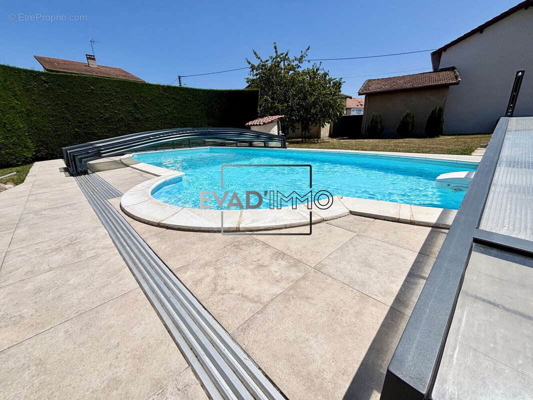 Maison à SAINT-GALMIER