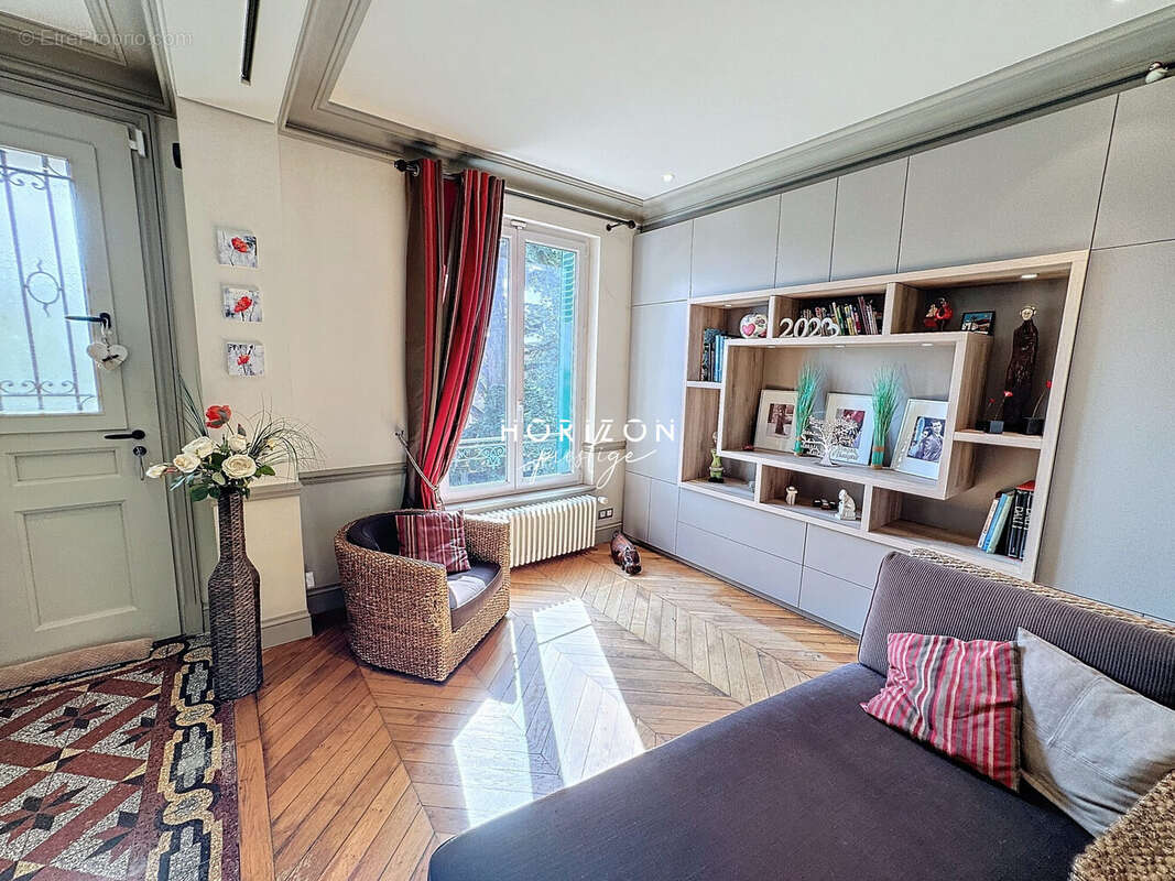 Maison à ATHIS-MONS