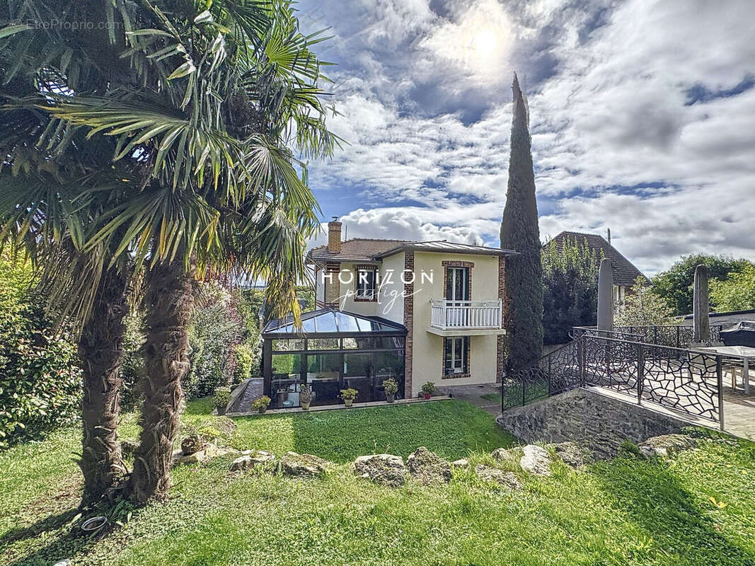 Maison à ATHIS-MONS