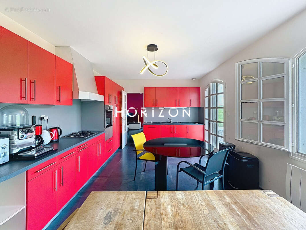 Maison à SAINT-SYMPHORIEN-DES-BOIS