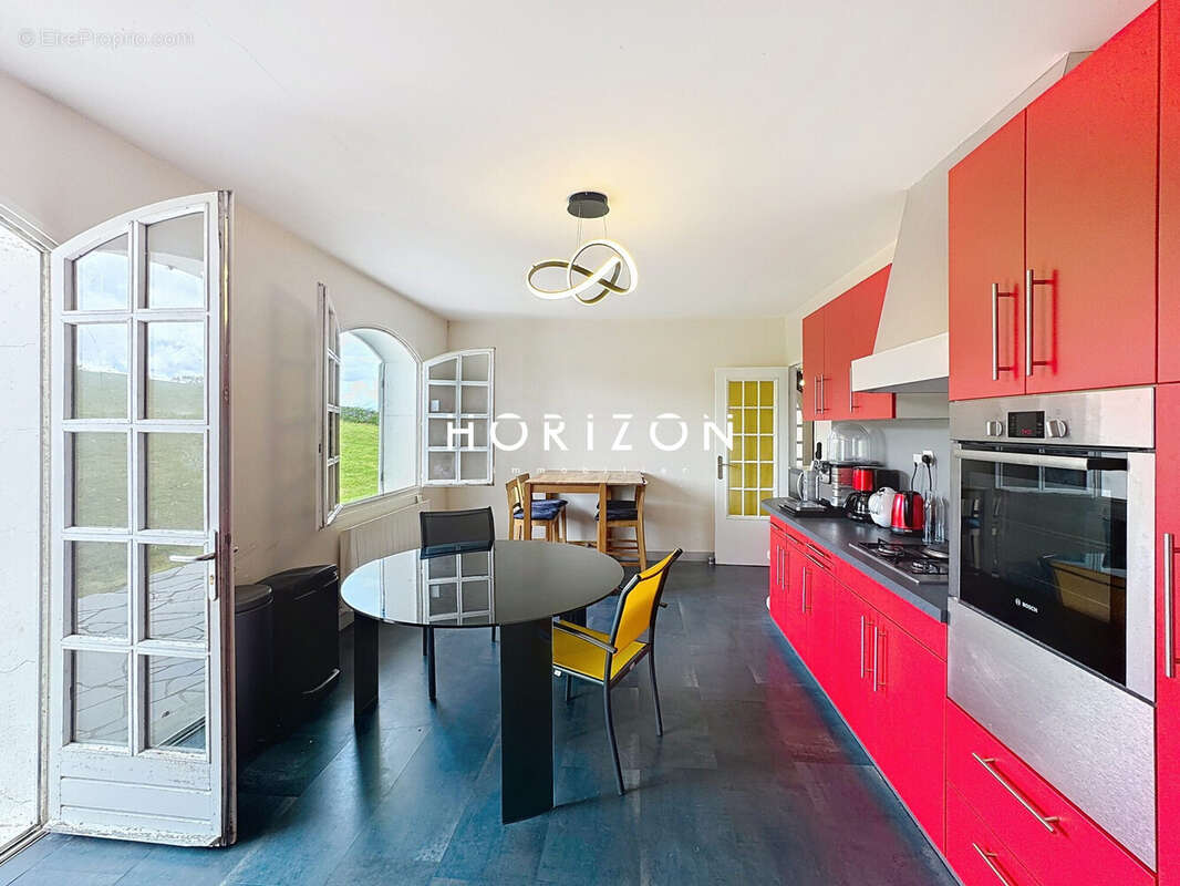 Maison à SAINT-SYMPHORIEN-DES-BOIS