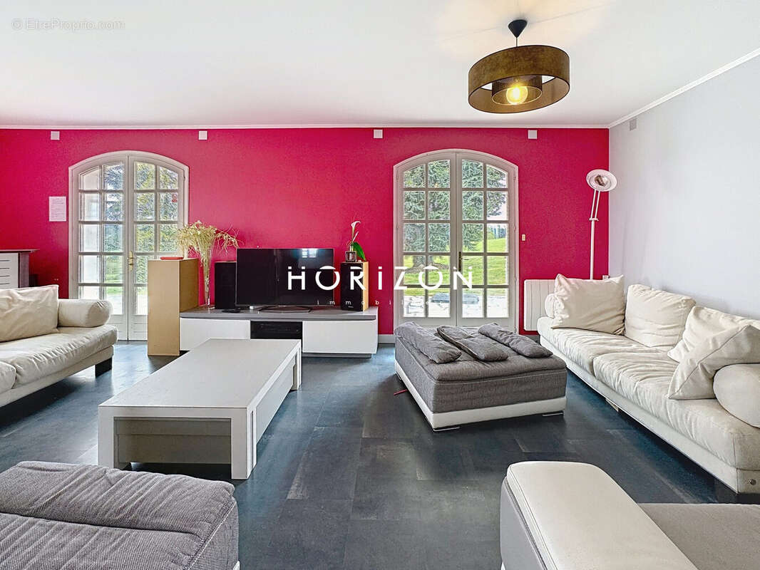 Maison à SAINT-SYMPHORIEN-DES-BOIS