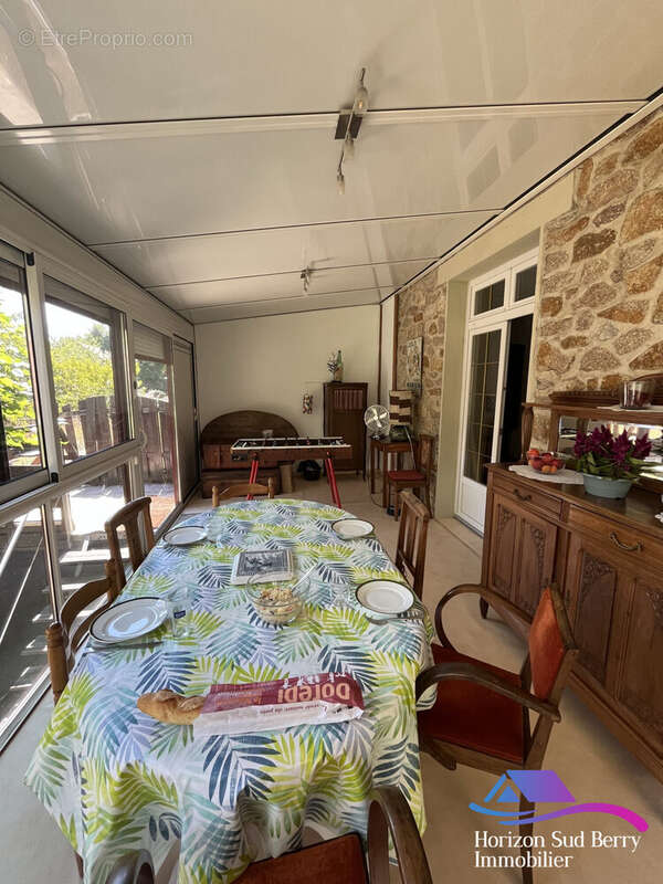 véranda - Maison à ORSENNES