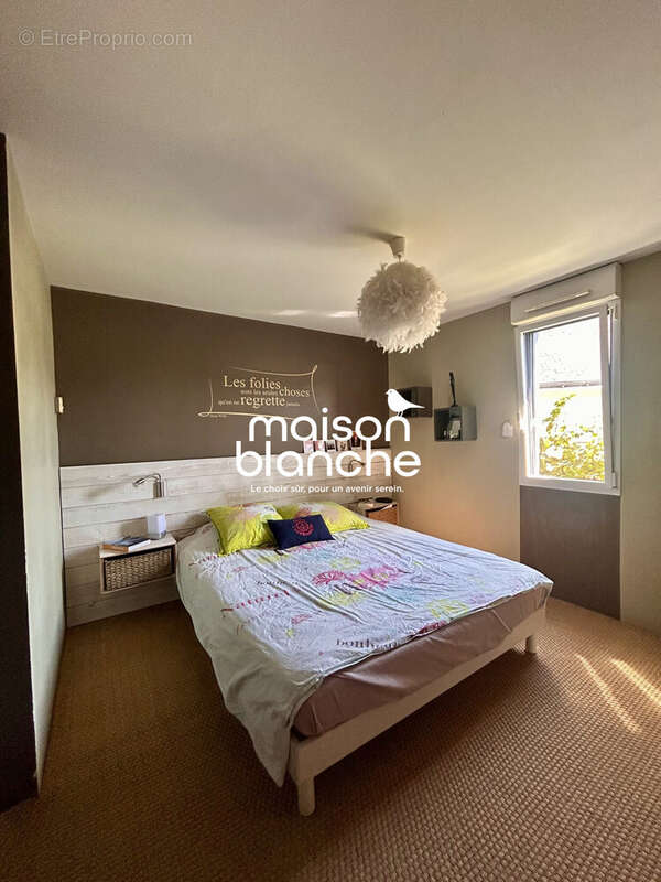 Maison à PELLOUAILLES-LES-VIGNES