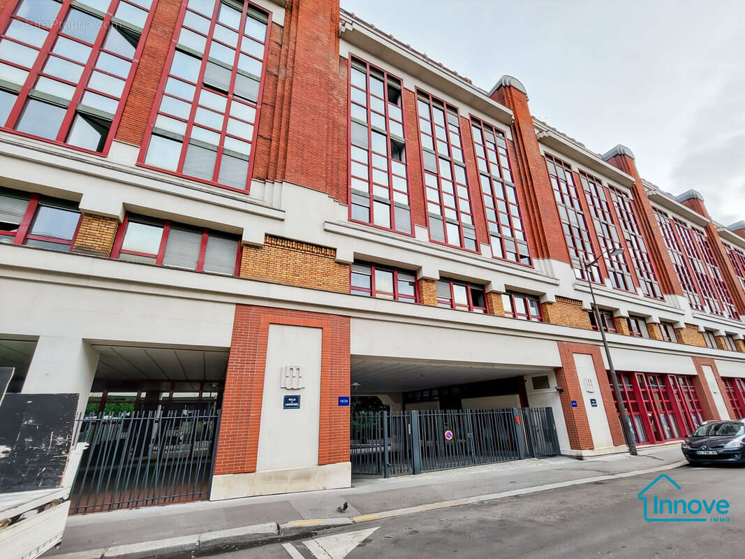 Appartement à PARIS-14E