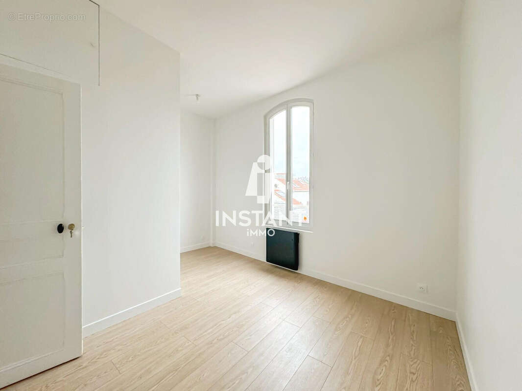 Maison à SAINT-MAUR-DES-FOSSES