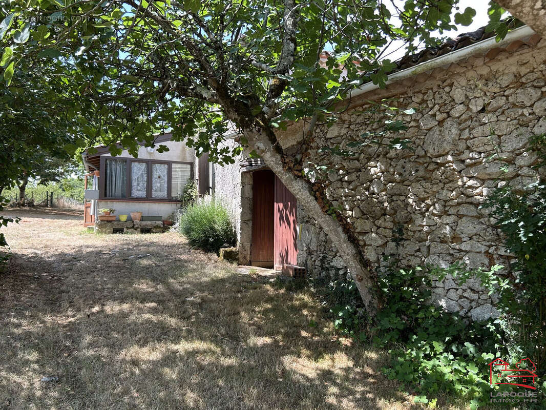 Maison à HAUTEFAGE-LA-TOUR