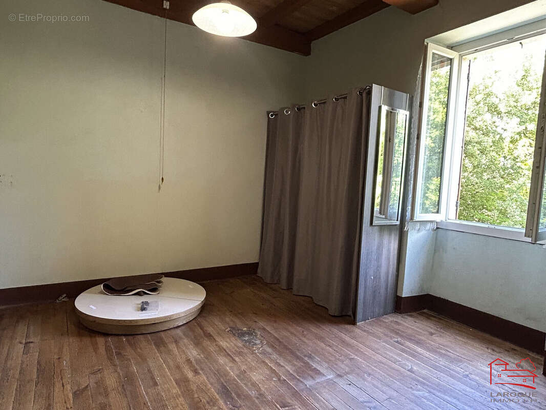 Maison à HAUTEFAGE-LA-TOUR