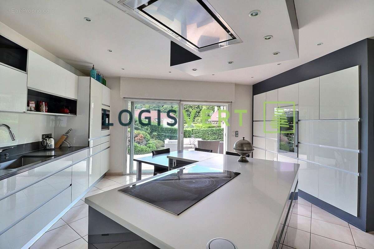 Maison à CHATENAY-MALABRY