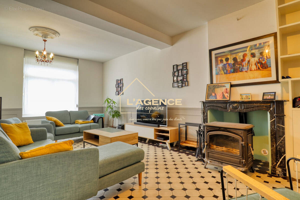 Maison à HAZEBROUCK