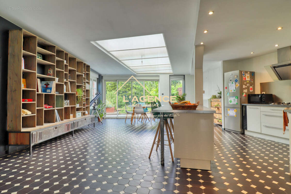 Maison à HAZEBROUCK