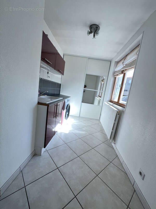 Maison à SAINT-JUST-MALMONT