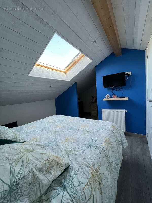 Maison à SAINT-JUST-MALMONT