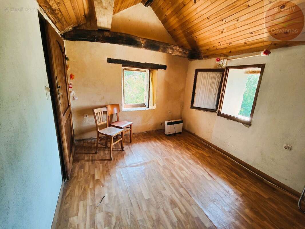 Maison à LA SALLE-PRUNET