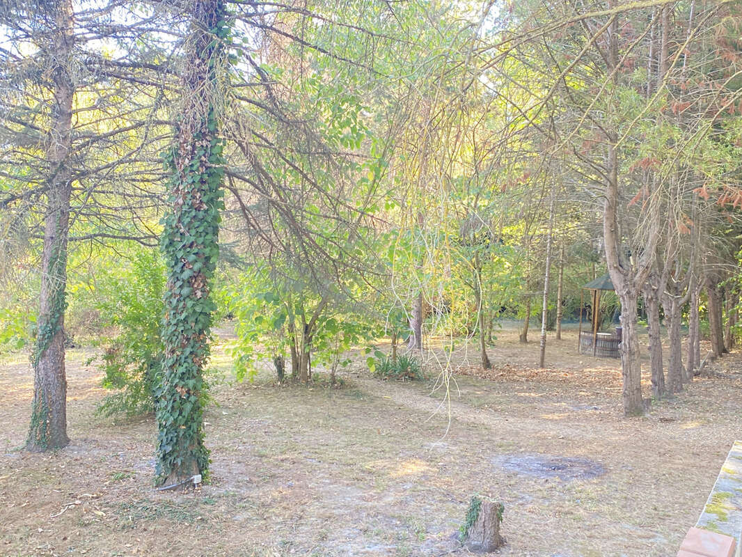 Maison à SAINT-MARTIN-DE-VILLEREGLAN