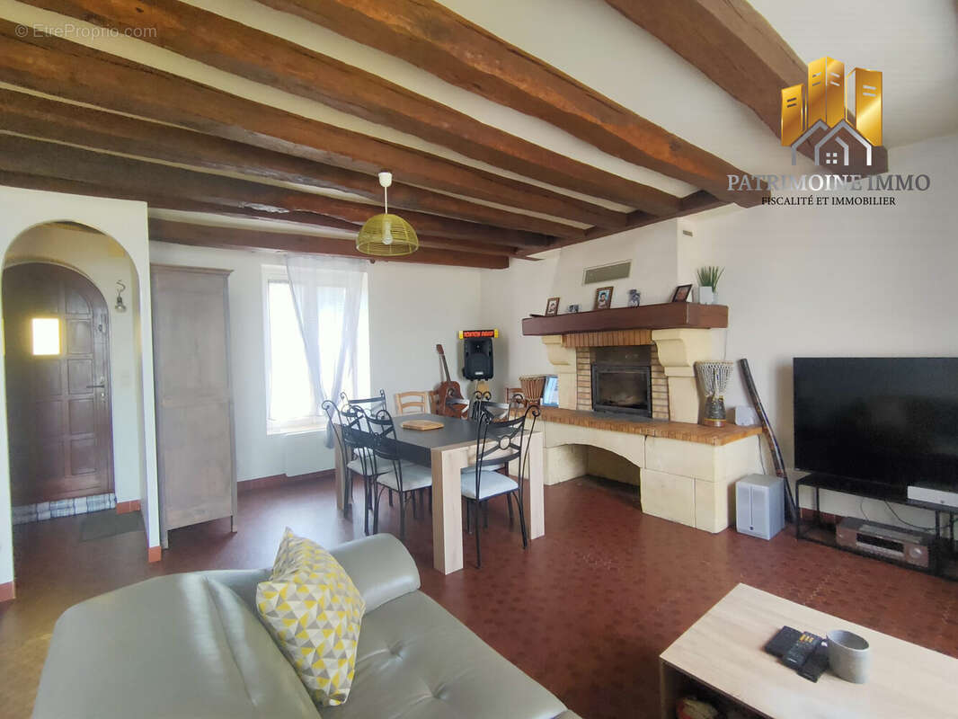 Maison à DISSAY-SOUS-COURCILLON